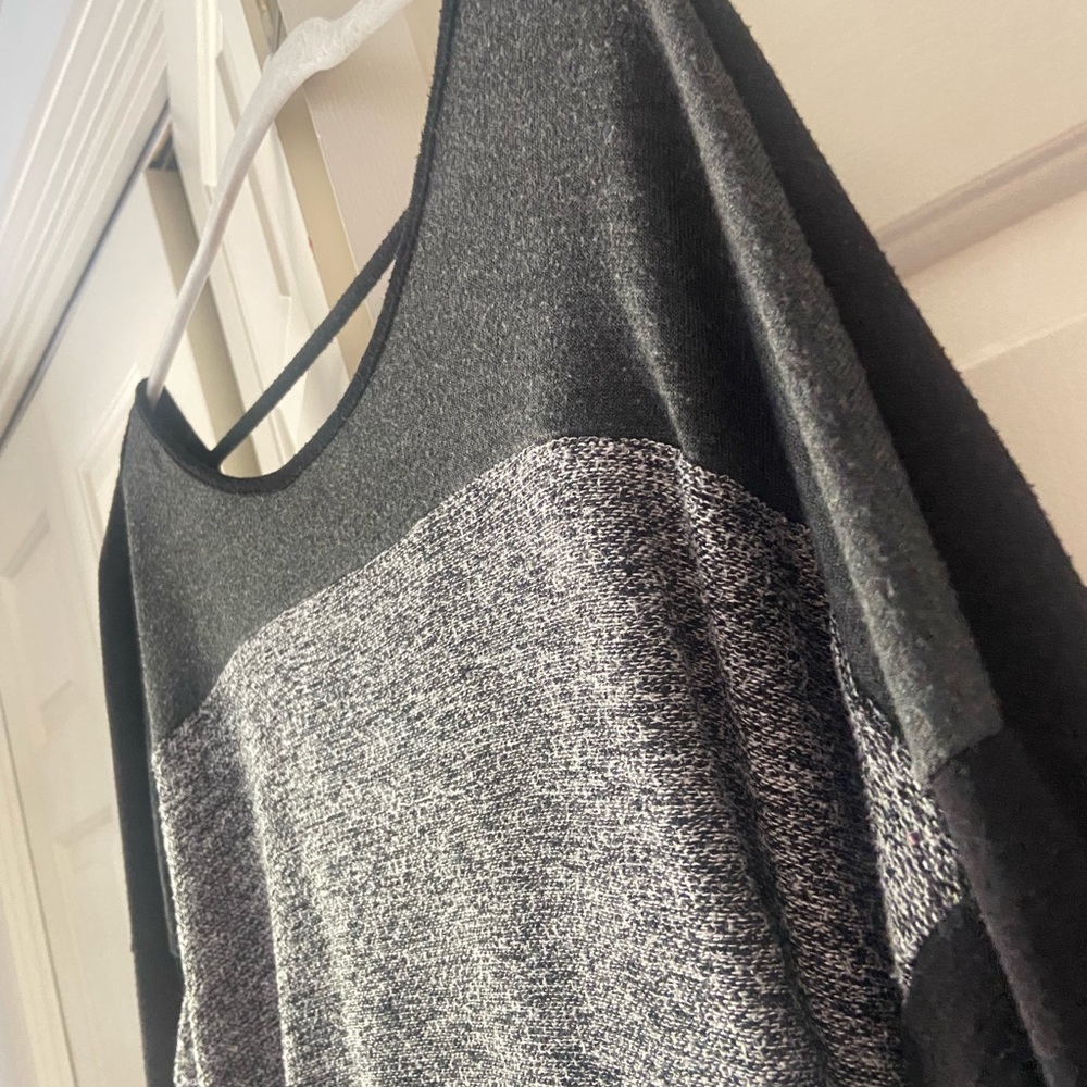 Paper crane open back top